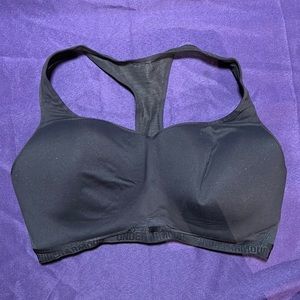 Underarmour sports bra